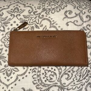 Brown MK wallet 12 interior card slots